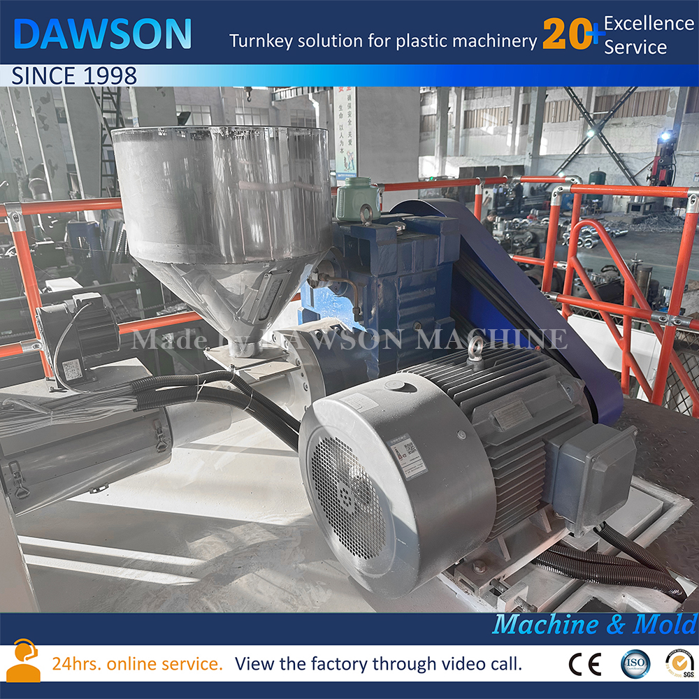 20L Jerry Can Single-station Single-die Extrusion Blow Molding Machine: Ingenious Craftsmanship, Enabling A New Future of Packaging Intelligence