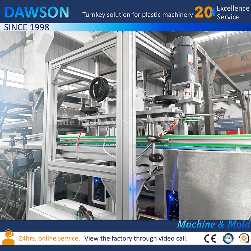 Industrial HDPE Wide Mouth Straight-Sided Canister Blow Molding Machine 5-Head Design